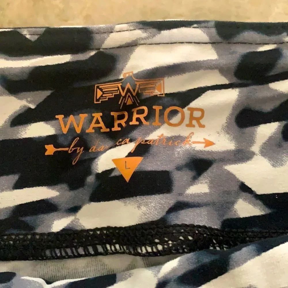 Warrior Workout Capris   - Picture 4 of 6